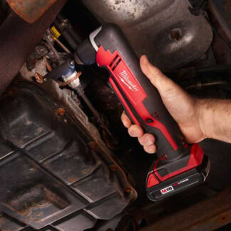 Milwaukee 2615-20 M18 Cordless Right Angle Drill In Use 3