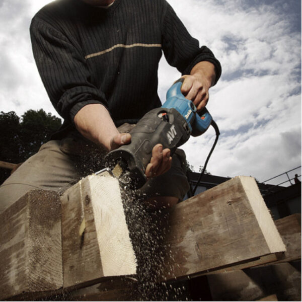 Makita JR3070CT 15 Amp Reciprocating Saw with Case