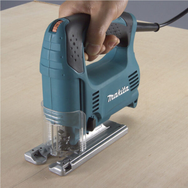 Makita 4329K Variable Speed Orbital Jig Saw–with Carrying Case