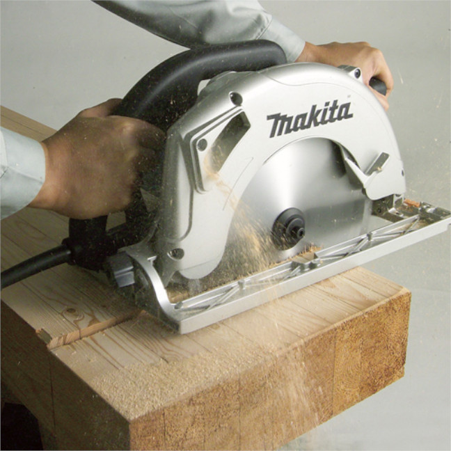 Makita 5104 101/4