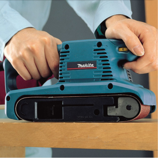 Makita 9911KX1 3 X 18 VS Belt Sander Kit BC Fasteners makita-9911kx1-3-x-18-vs-belt-sander-kit-bc-fasteners