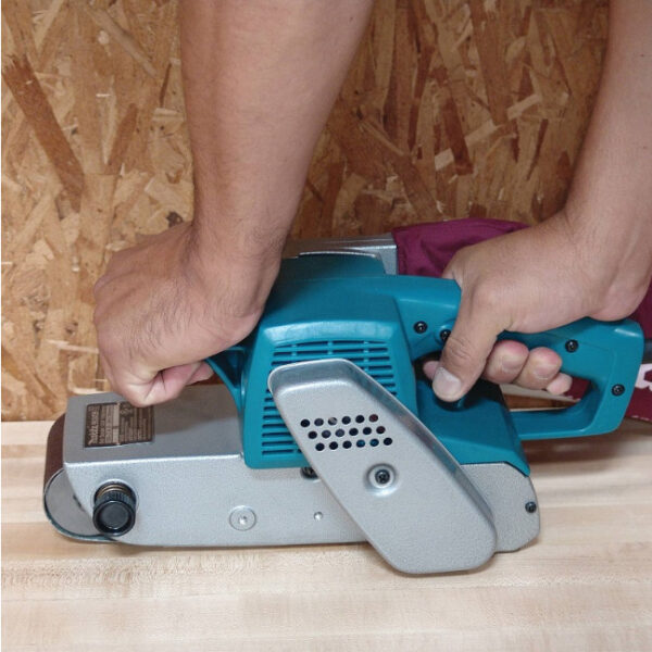 Makita 9924DB 3" X 24" Belt Sander