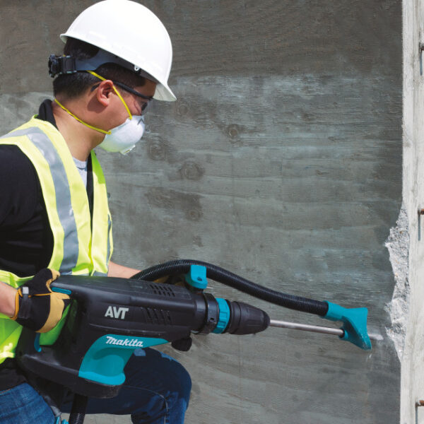 Makita HM1213C 24 lb. SDS Max Demolition Hammer