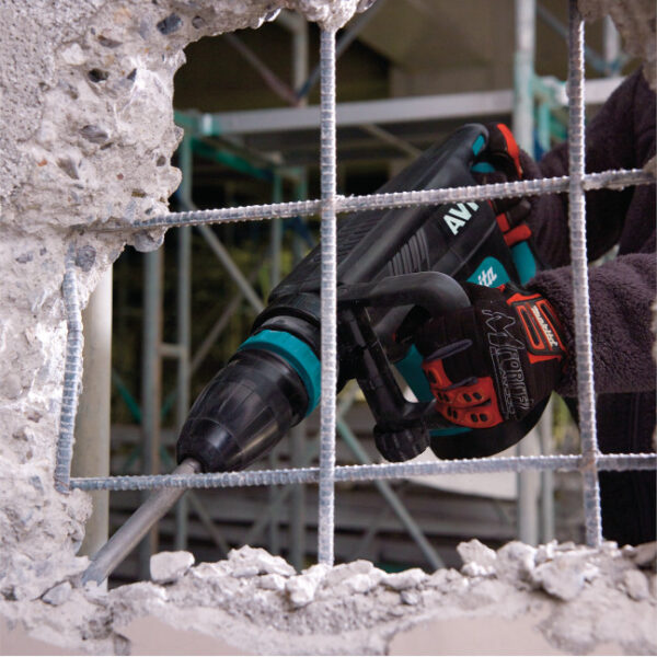 Makita HM1213C 24 lb. SDS Max Demolition Hammer