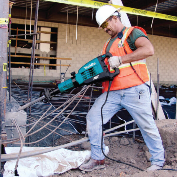 Makita HM1317CB 42 lb. Demolition Hammer Makita HM1317CB 42 lb. Demolition Hammer