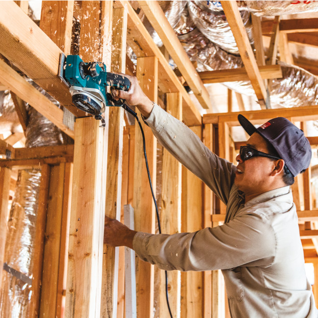 Makita KP0800 31/4" Planer BC Fasteners & Tools Ltd.