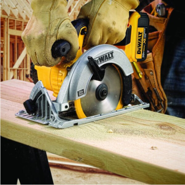 DeWalt DCS391B 20V MAX 6-1/2" Circular Saw - Tool Only DeWalt DCS391B 20V MAX 6-1/2" Circular Saw - Tool Only