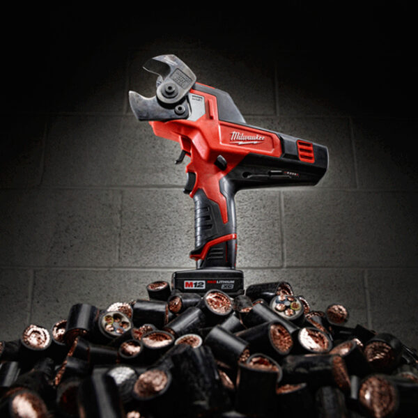 Milwaukee 2472-20 M12 600 MCM Cable Cutter After Use