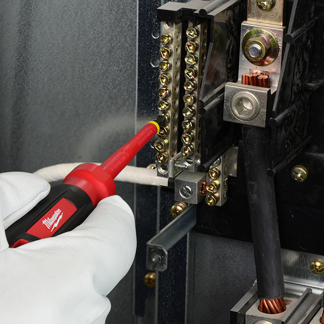 Milwaukee 48222210 10PC 1000V Insulated Screwdriver Set