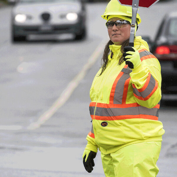 Pioneer Hi-Viz Polyester Fleece Safety Hoodie