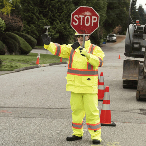 Pioneer Hi-Viz 150D Lightweight Waterproof Safety Jacket