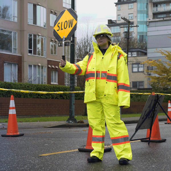 Pioneer Hi-Viz 450D Waterproof Safety Jacket