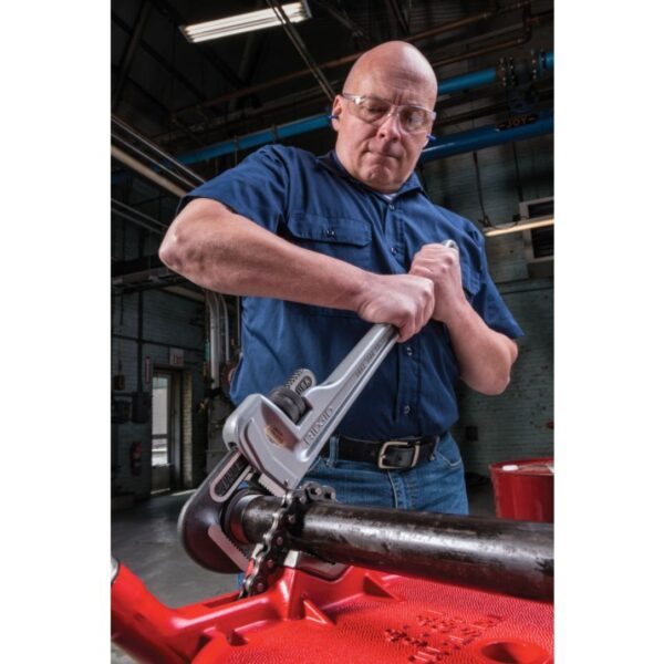 Ridgid 31105 / Model 824 24" Aluminum Pipe Wrench