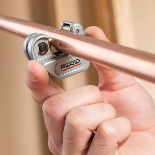 Ridgid 32975 Model 103 Close Quarters Tubing Cutter