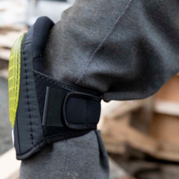 Pioneer 165 V2050370 Professional Gel Knee Pads