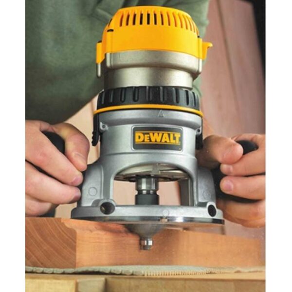 DeWalt DW616 Fixed Base Router 3