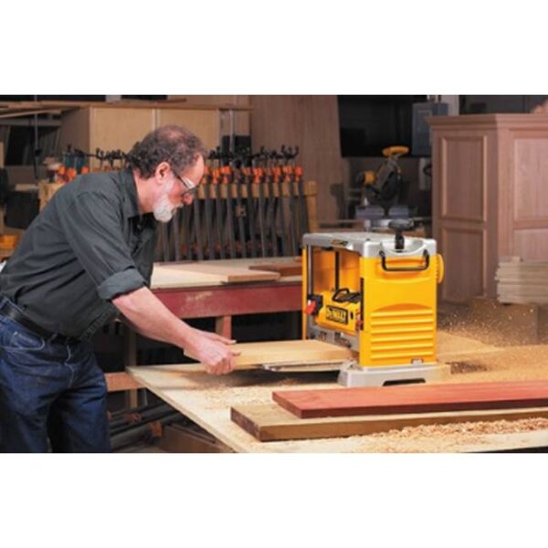 DeWalt DW734 Thickness Planer with Three Knife Cutter-Head 2