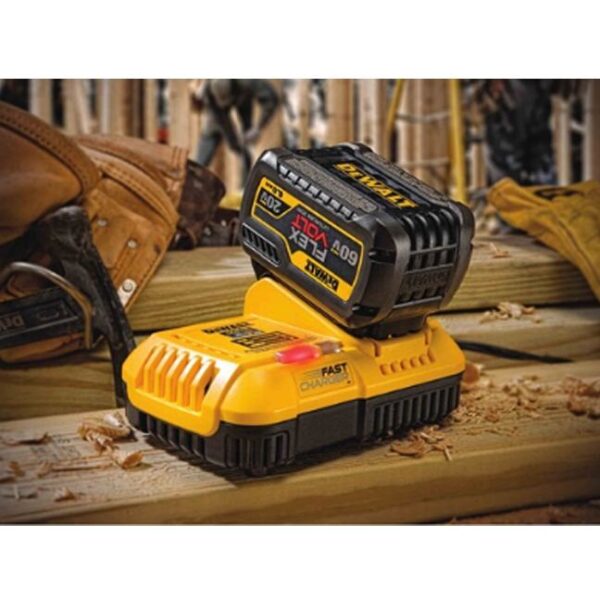 DeWalt DCB118 20V Max Fan Cooled Fast Charger 2