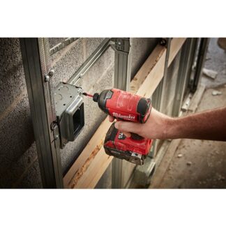 Milwaukee 2760-20 M18 FUEL SURGE Hex Hydraulic Driver In Use 3