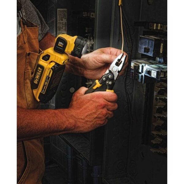 DeWalt DCL044 20V MAX LED Hand Held Work Light 6