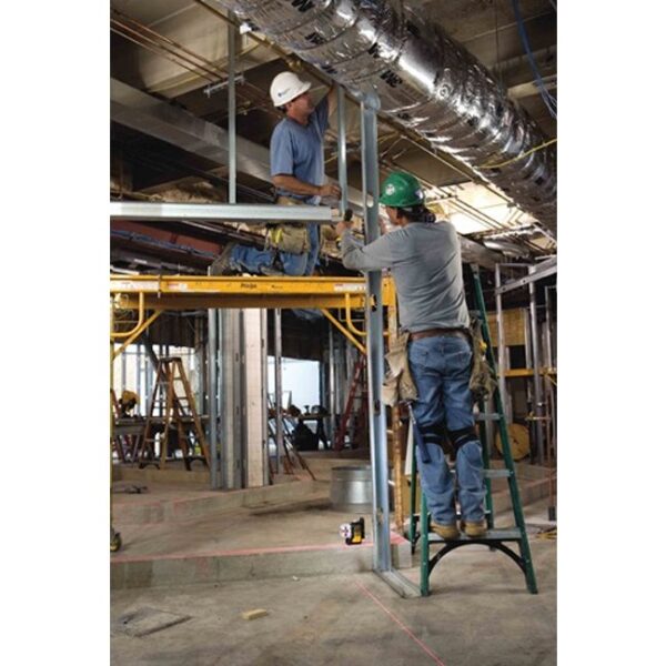 DeWalt DW089K Self-Leveling 3-Beam Line Laser Kit In Use 3