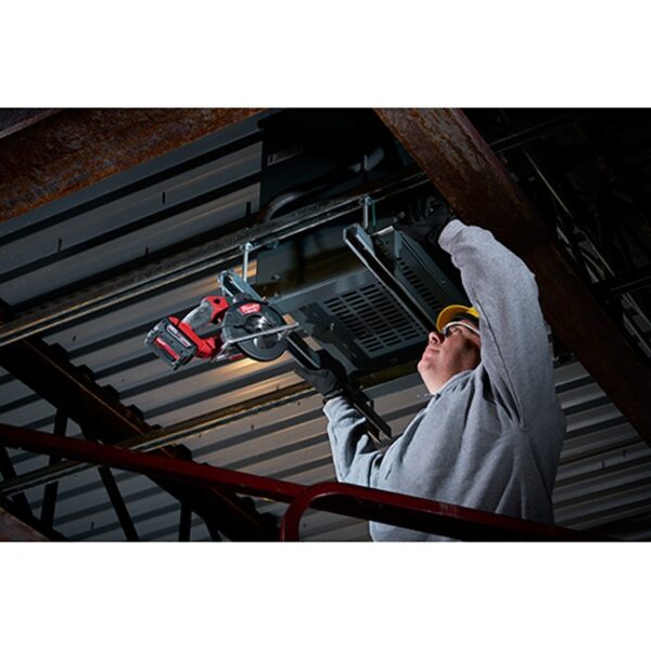 Milwaukee 2782-20 M18 FUEL Metal Cutting Circular Saw In Use 1