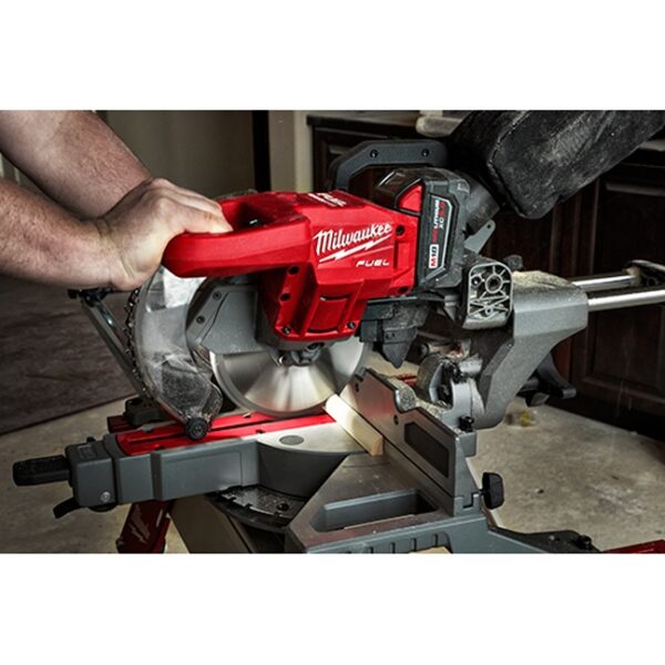 Milwaukee 2733-20 M18 FUEL Dual Bevel Sliding Compound Miter Saw 4