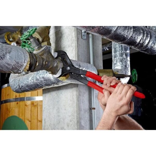 Knipex 8701560 22" (560 mm) COBRA XXL Pipe Wrench and Water Pump Pliers Knipex 8701560 22" (560 mm) COBRA XXL Pipe Wrench and Water Pump Pliers