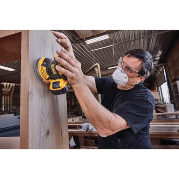 DeWalt DCW210B 20V MAX XR 5" Random Orbital Sander - Tool Only DeWalt DCW210B 20V MAX XR 5" Random Orbital Sander - Tool Only