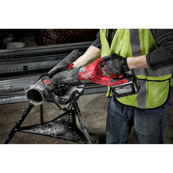 Milwaukee 2722-20 M18 FUEL SUPER SAWZALL Reciprocating Saw - Tool Only Milwaukee 2722-20 M18 FUEL SUPER SAWZALL Reciprocating Saw - Tool Only