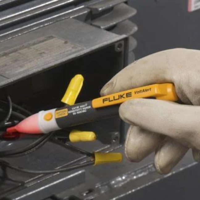 Fluke 3807928 2AC Non-Contact Voltage Tester 90V - 1000V