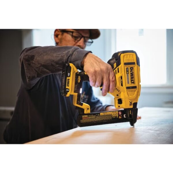 DeWalt DCN681B 20V MAX XR 18GA Narrow Crown Stapler - Tool Only