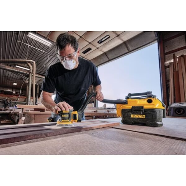 DeWalt DCW210P1 20V MAX Brushless Random Orbital Sander Kit