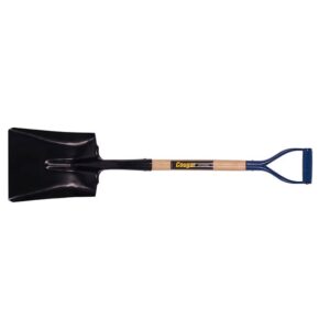 Garant CHS2D Square Point Shovel with Wood Handle