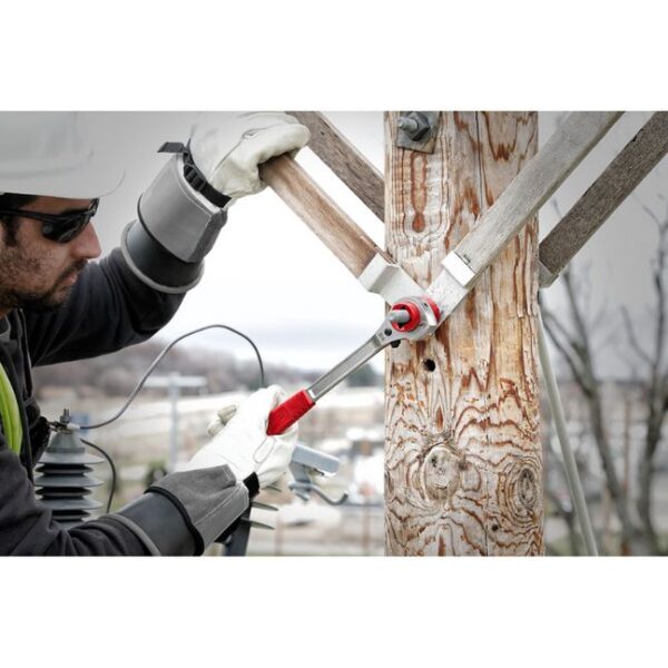 Milwaukee 48-22-9005 1/4" Drive 9" Ratchet - Extended Handle Milwaukee 48-22-9005 1/4" Drive 9" Ratchet - Extended Handle