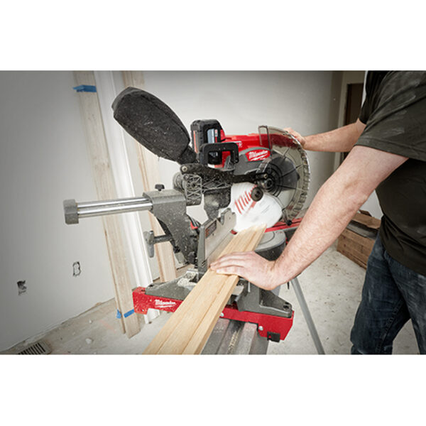 Milwaukee 2739-20 M18 FUEL 12" Dual Bevel Sliding Compound Mitre Saw with ONE-KEY - Tool Only