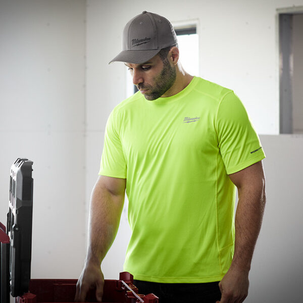 Milwaukee 414 WORKSKIN™ Lightweight Performance T-Shirt3 Milwaukee 414 WORKSKIN Lightweight Performance T-Shirt
