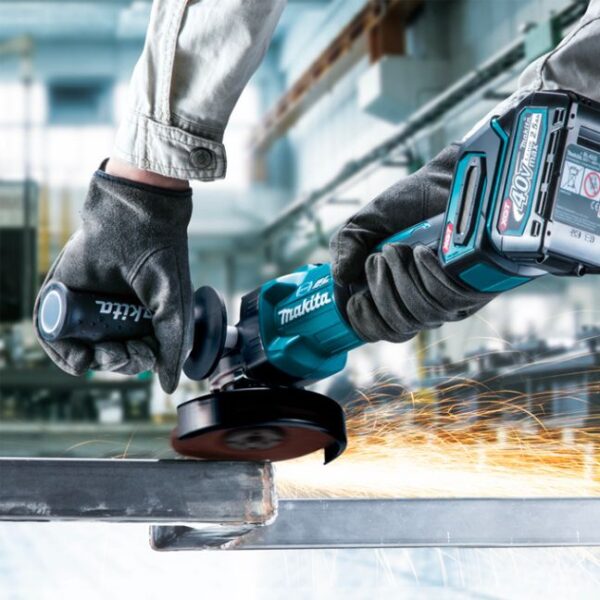 Makita GA005GZ XGT 40V Max Brushless 5" Angle Grinder with Slide Switch-Tool Only