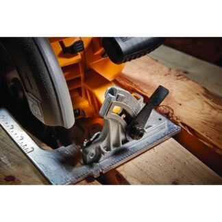 DeWalt DCS573B 20V MAX Brushless Circular Saw 5