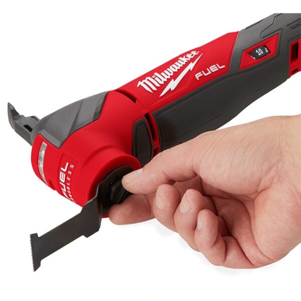 Milwaukee 2836-21 M18 FUEL Oscillating Multi-Tool Kit