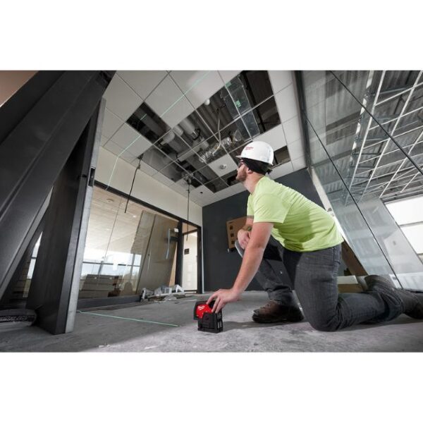 Milwaukee 3622-20 M12 Green Cross Line and Plumb Points Laser-Tool Only Milwaukee 3622-20 M12 Green Cross Line and Plumb Points Laser-Tool Only