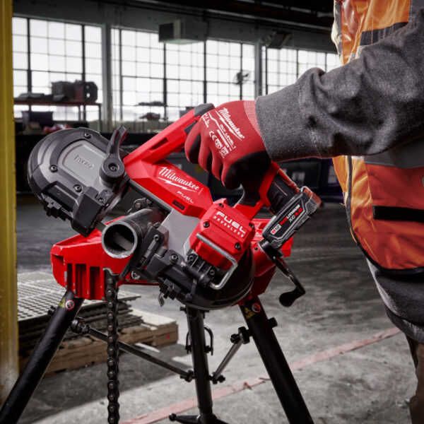 Milwaukee 2529-20 M12 FUEL 12V Brushless Compact Band Saw-Tool Only2 Milwaukee 2529-20 M12 FUEL 12V Brushless Compact Band Saw-Tool Only