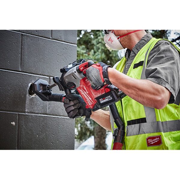 Milwaukee 2912-22DE M18 FUEL 1" SDS Plus Rotary Hammer with Dust Extractor Kit