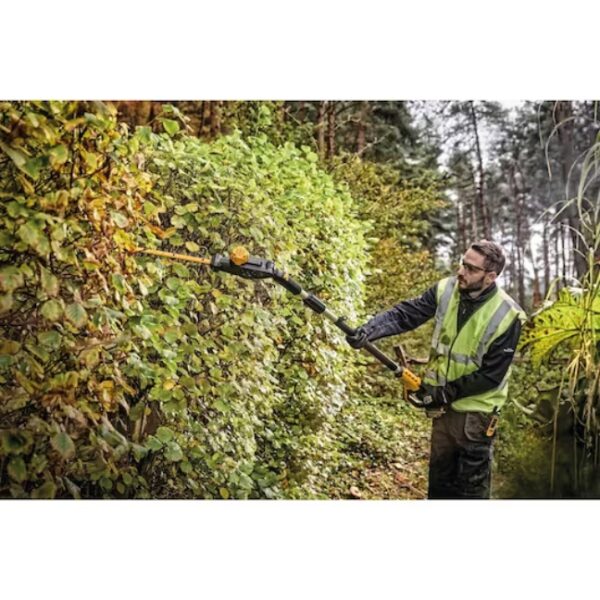 DeWalt DCPH820M1 20V MAX Pole Hedge Trimmer Kit