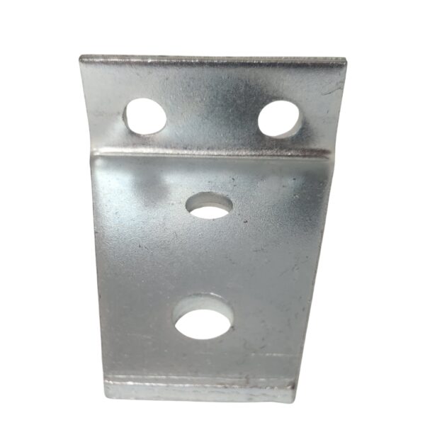PeakSource S2120 4-Hole Gusseted Shelf Angle EG Steel 3-1/2" x 4-3/16"