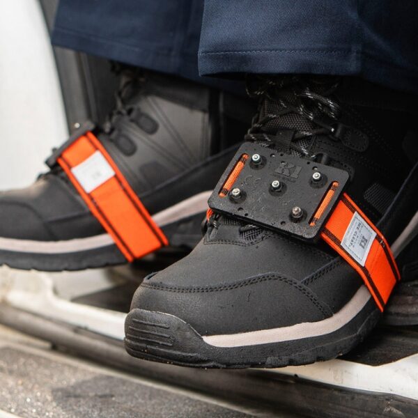 Due North K1MID-LP V9770250-O/S Hi-Viz Mid-Sole Low Profile Ice Cleat