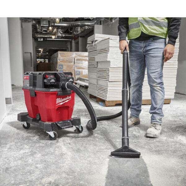 Milwaukee 0920-20 M18 Fuel 36V 9 Gallon Wet/Dry Vacuum - tool only