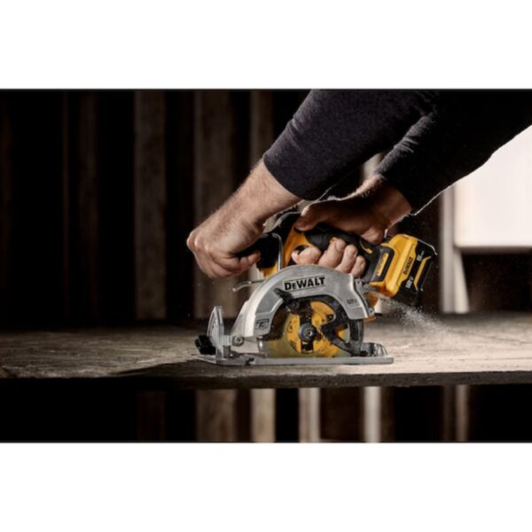 DeWalt DCS512J1 XTREME 12V MAX 5-3/8" Brushless Circular Saw Kit