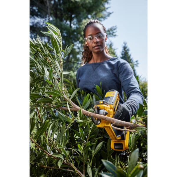 DeWalt DCPR320B 20V MAX 1-1/2" Cordless Pruner - Tool Only