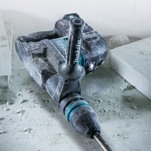 Makita HM001GM202 40V Max XGT SDS-MAX Demolition Hammer 4.0Ahx2 Kit